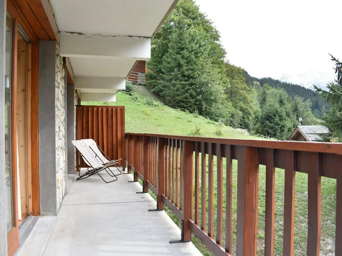 Appartement Chaleureux 4 Pieces, Acces Direct Aux Pistes, Proche Commerces Et Services, Parking Couvert - Fr-1-180-178 Meribel Apartment