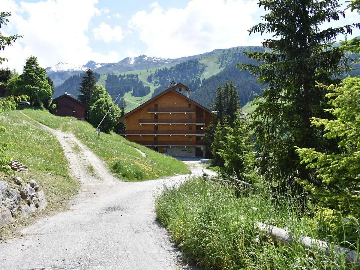 Apartment Appartement Chaleureux 4 Pieces, Acces Direct Aux Pistes, Proche Commerces Et Services, Parking Couvert - Fr-1-180-178 Meribel